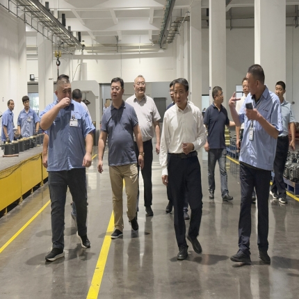 省殘聯(lián)調(diào)研泰隆集團殘疾人就業(yè)工作&mdash;&mdash;安置殘疾人超四成，彰顯企業(yè)擔當